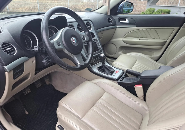 Alfa Romeo 159 cena 15400 przebieg: 303000, rok produkcji 2009 z Chrzanów małe 277